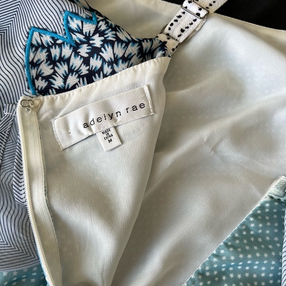 Adelyn Rae Romper - Picture 4 of 5